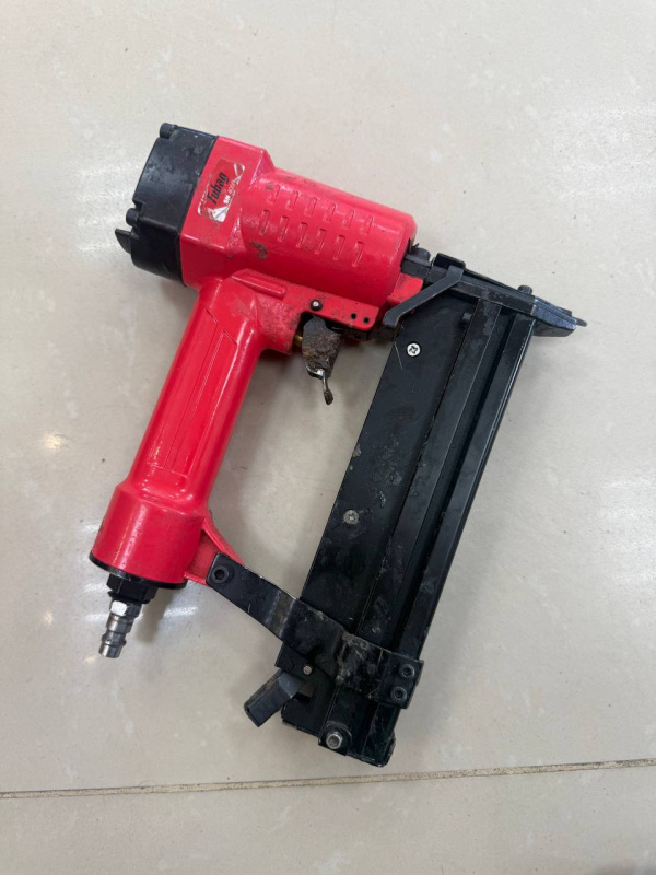 Газовый монтажный пистолет Fubag 1