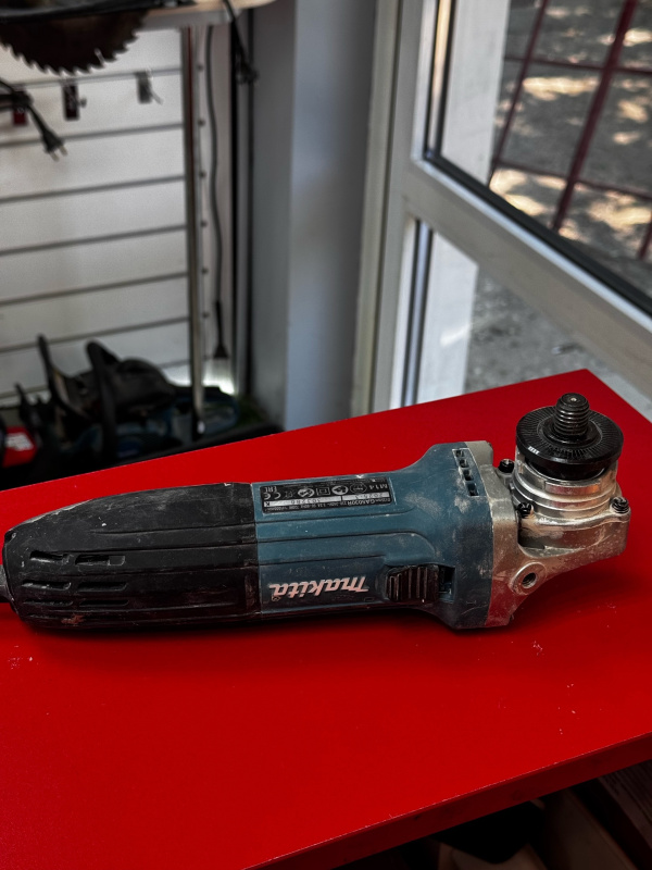 Болгарка Makita GA5030R