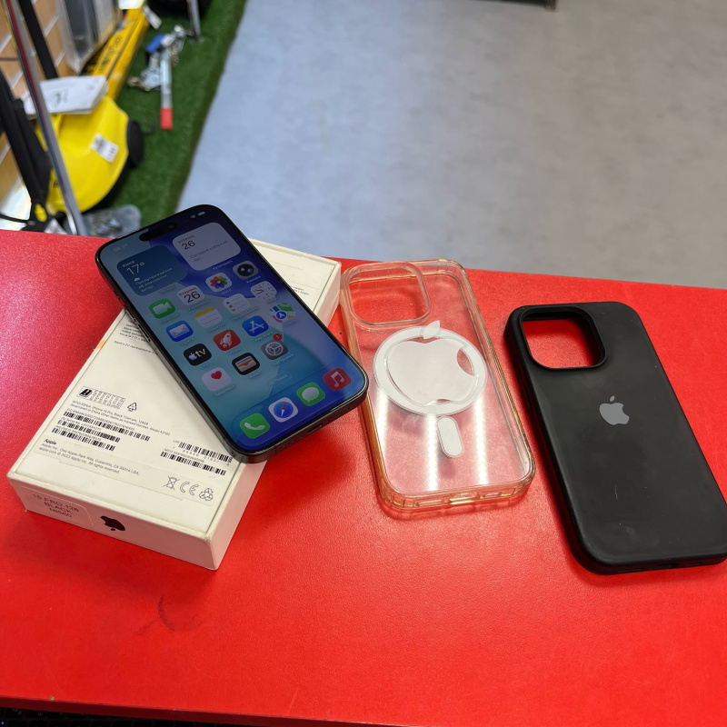Мобильный телефон Apple iPhone 15 Pro