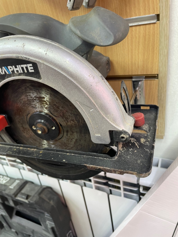 Циркулярная пила Graphite 58G486