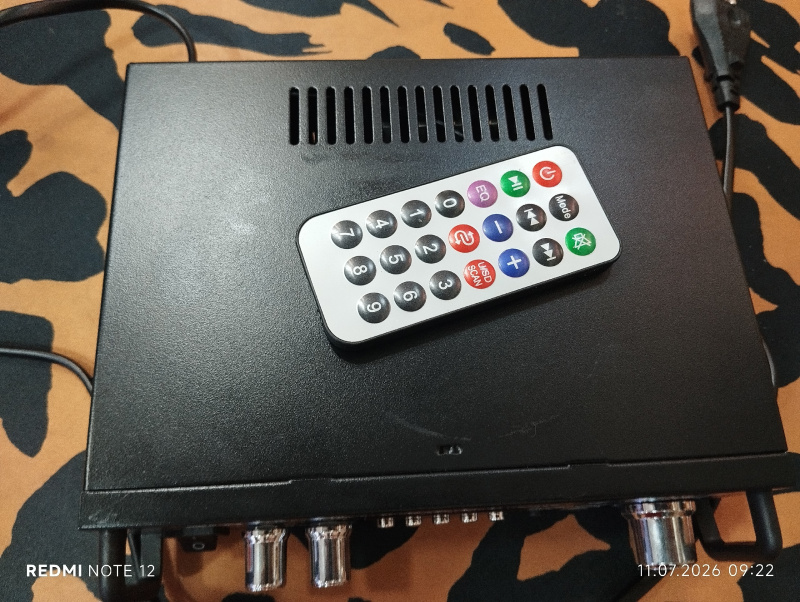 Стереоусилитель Eroc HZERo HZ289C