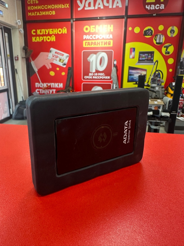 Жесткий диск  adata 240 гб