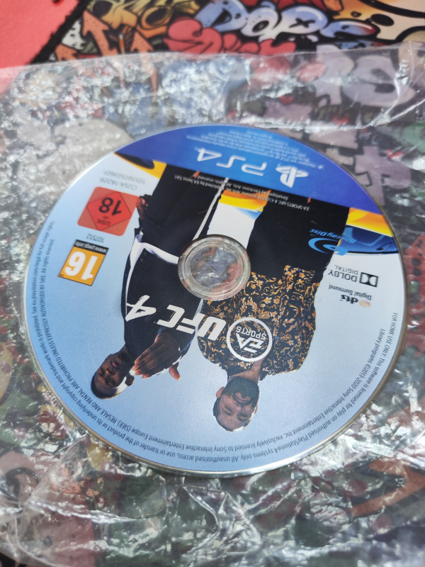 Игра Sony ufc4